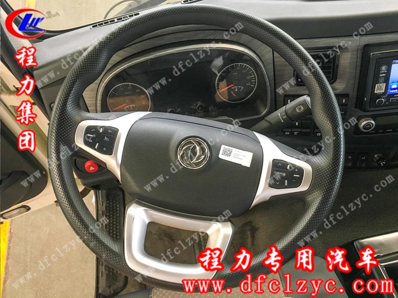 程力專用汽車股份有限公司生產(chǎn)的18.6噸國(guó)六東風(fēng)錦程后雙橋?yàn)⑺嚩喙δ芊较虮P(pán)